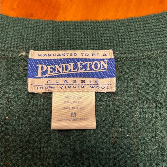 Pendleton Dark Green Cable Knit 100% Virgin Wool Sweater Vest Vintage Sz Medium - Picture 3 of 6